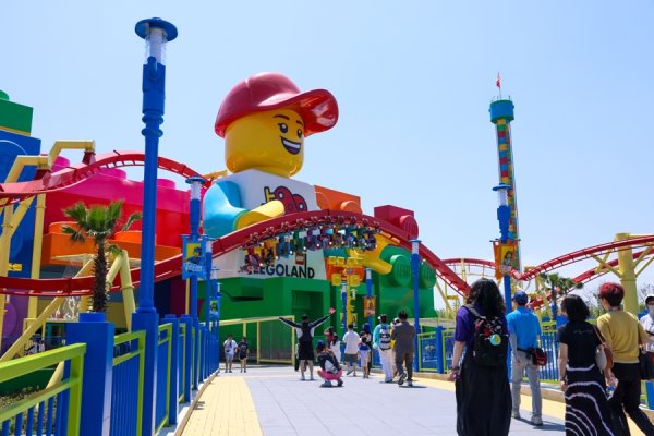 建宝优配 文汇视讯｜再添全新文旅地标！上海乐高乐园开园迎客